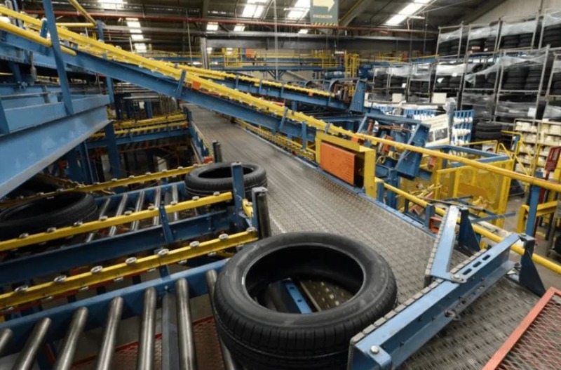 Pirelli dej de producir y ya no se fabrican neumticos en el pas